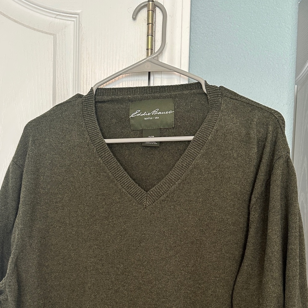 Eddie Bauer V-Neck Sweater Green size XL cotton cashmere blend